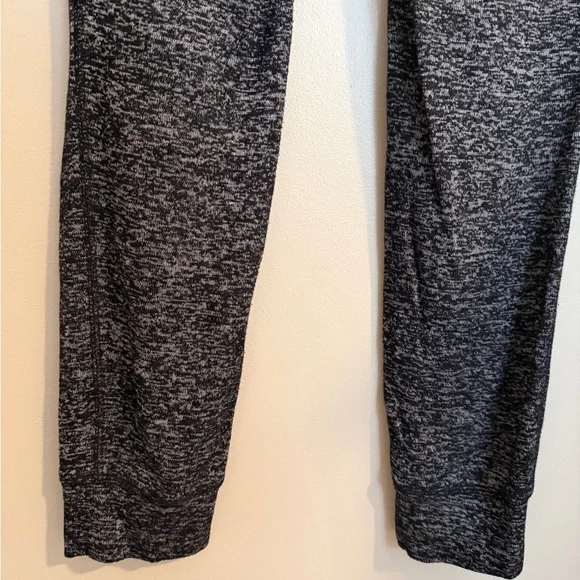 Ivory Ella Black and White Joggers - Picture 7 of 9